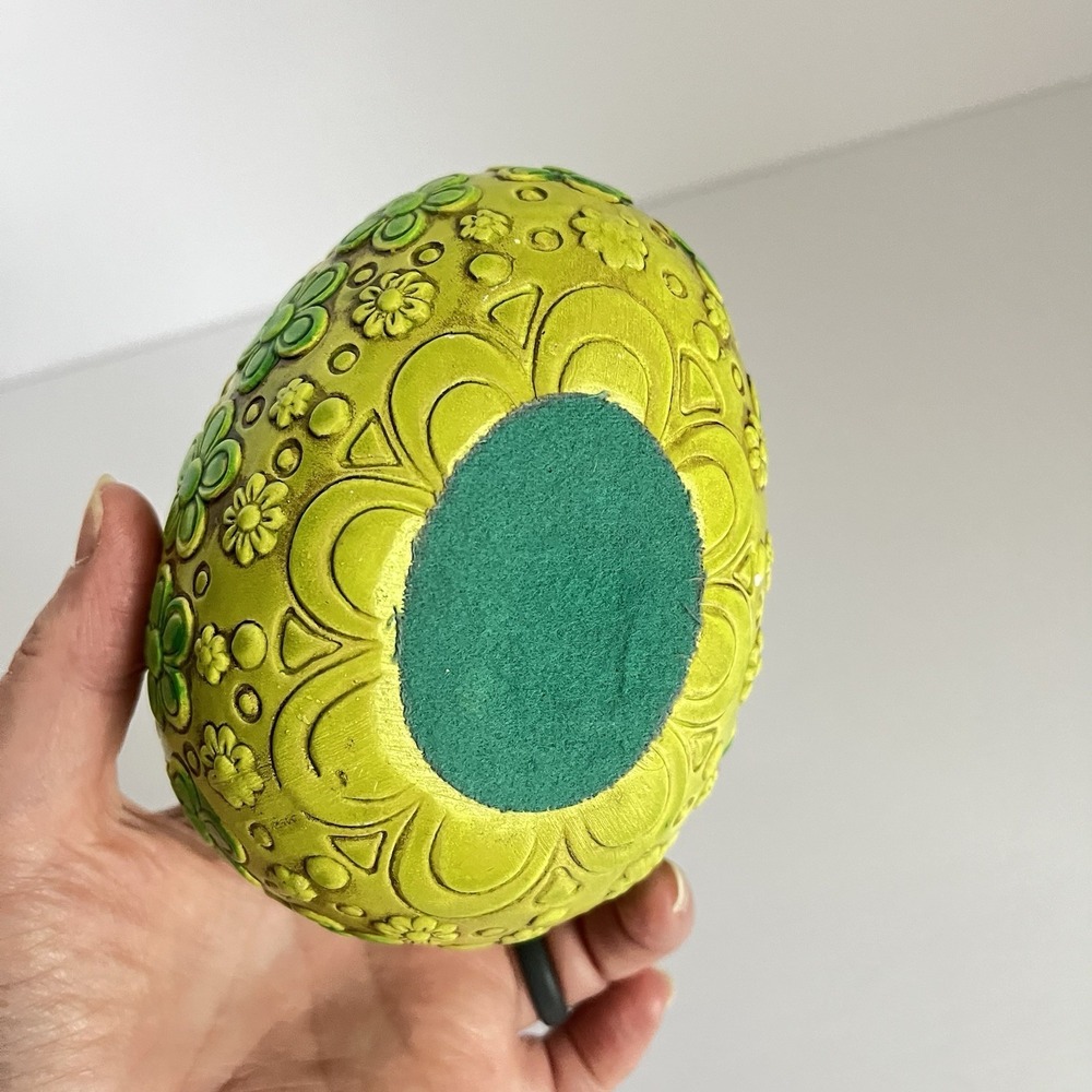 MCM 1960s/1970s Green Yellow Easter Egg flowers groovy storage trinket box - Picture 7 of 7